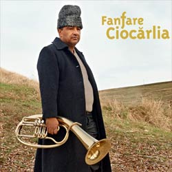 Fanfare Ciocarlia en Santiago y en el festival Revenidas de Vilagarcía